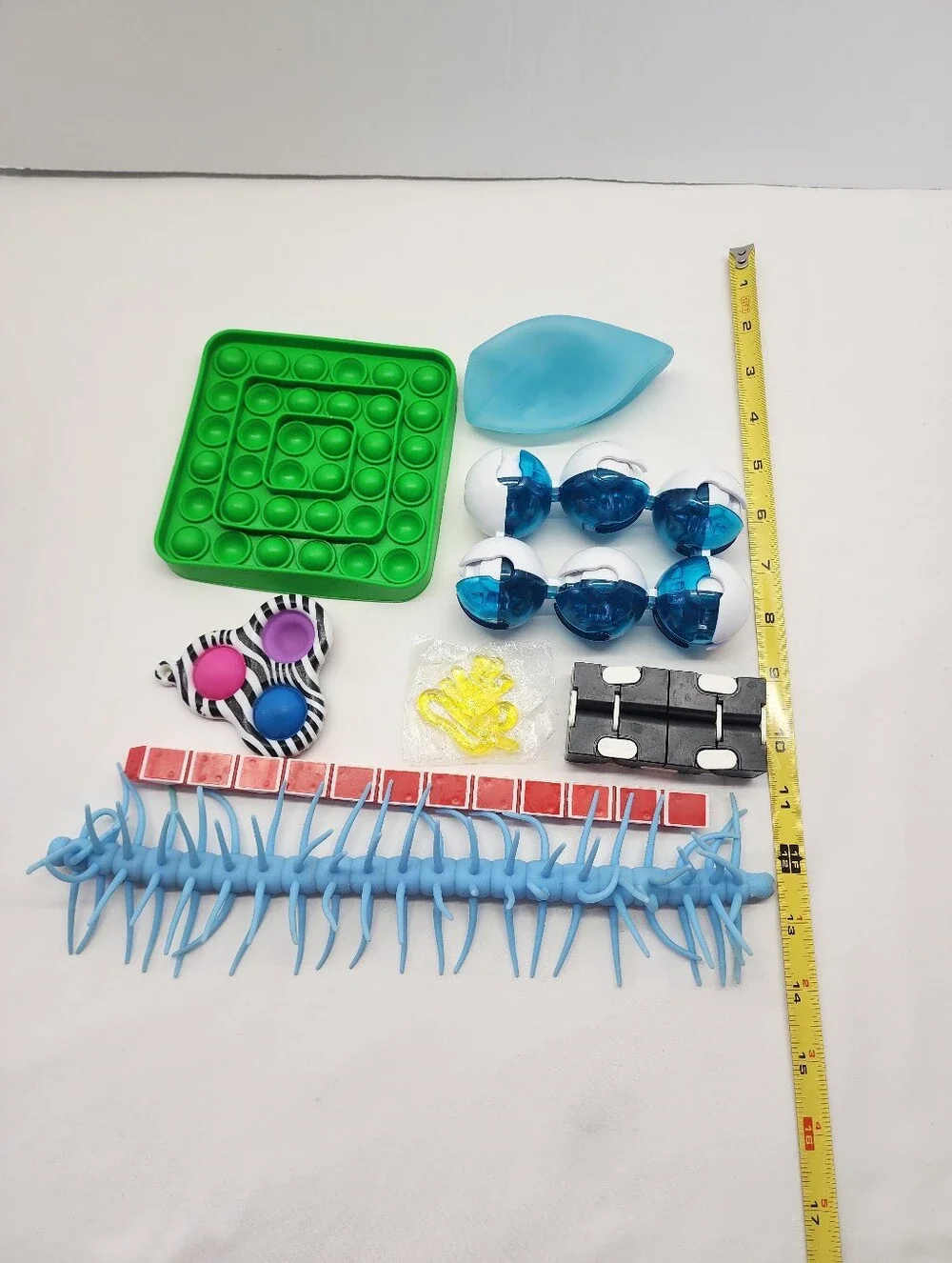 fidget 8pc assorted